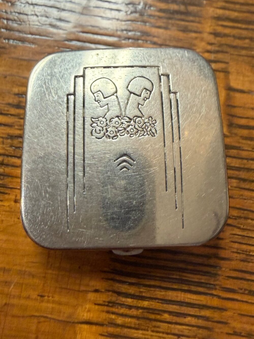 Vintage Marlaine Paris Art Deco Silver Tone Mirror Compact